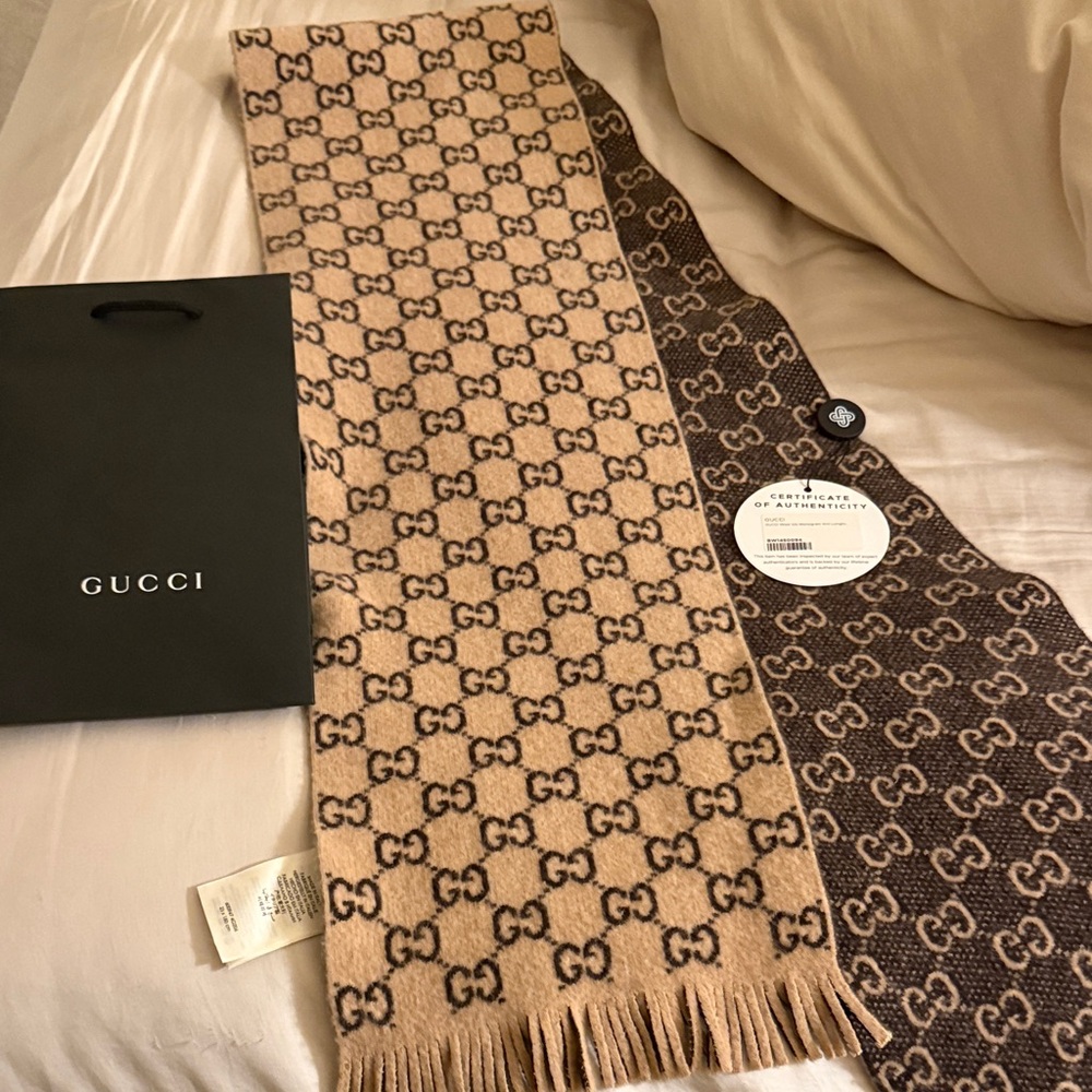 Gucci Beige and Dark Brown Logo Scarf